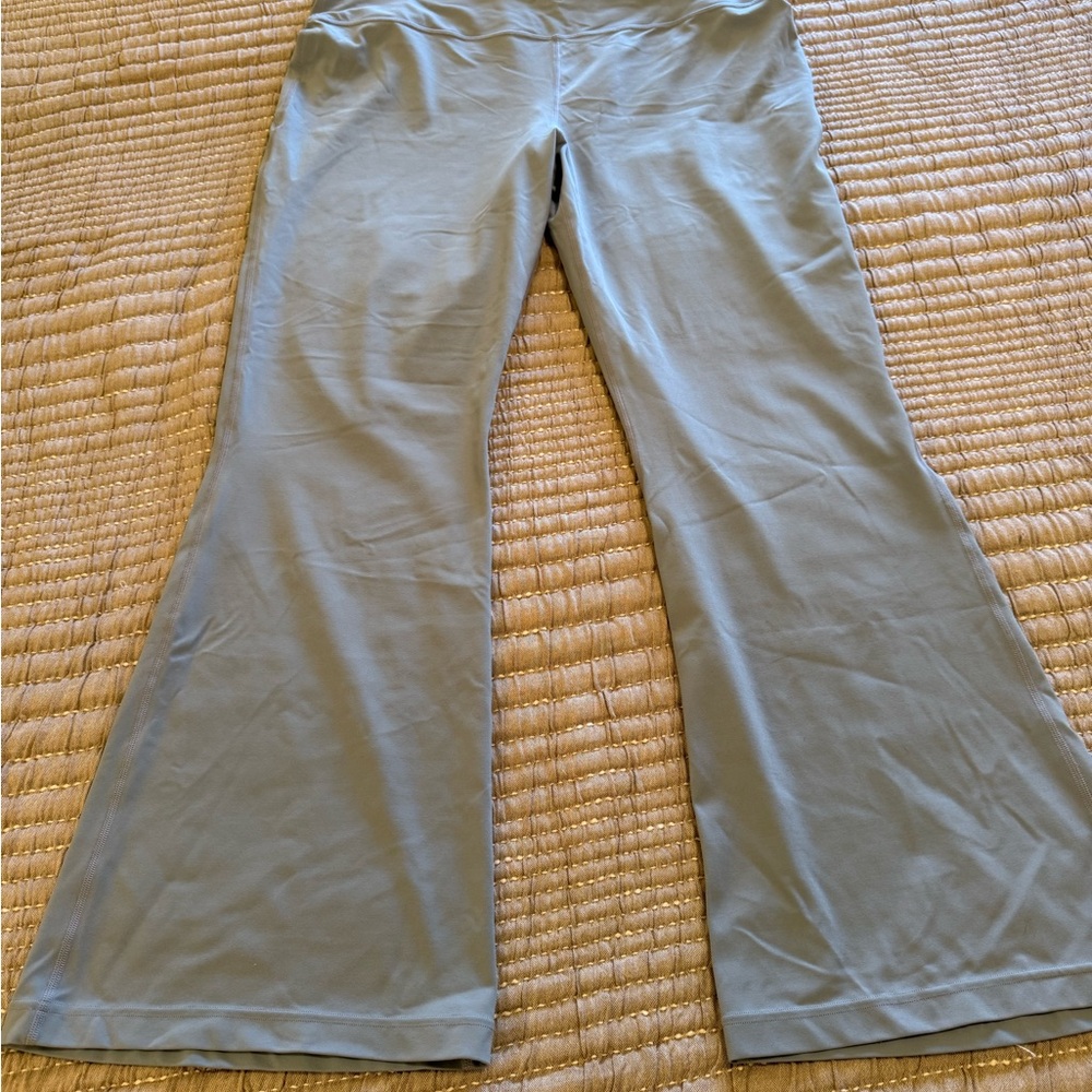 Lululemon  Flared Pants